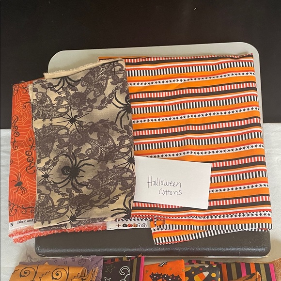 HALLOWEEN Mixed Sewing Materials Bag – Approx. 4 to 5 lbs (Predominantly Fabric) - Picture 5 of 6